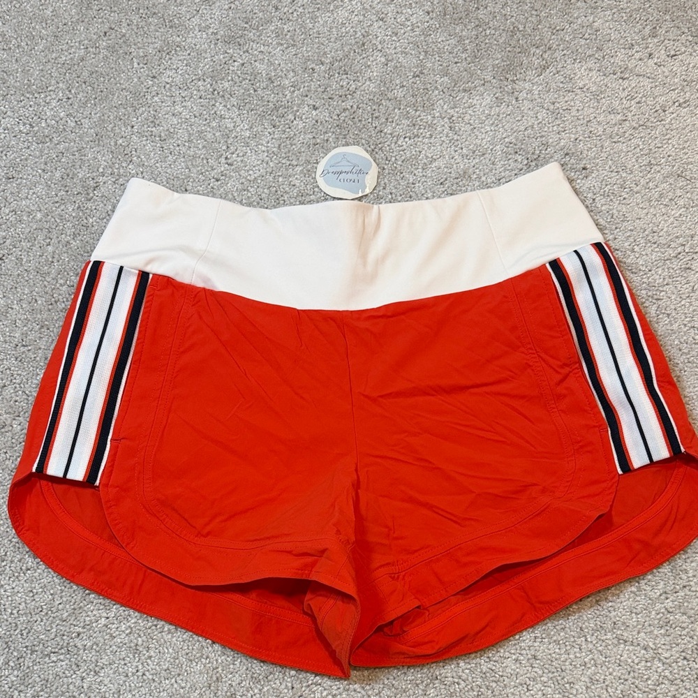 Athleta Ascender High Waist Shorts size 6